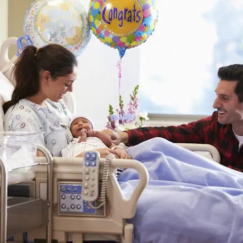 Top-5-ideas-for-new-baby-gifts Flora Queen